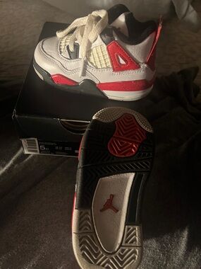 Jordan 4 Retro Toddler White & Red Basketball Sneakers